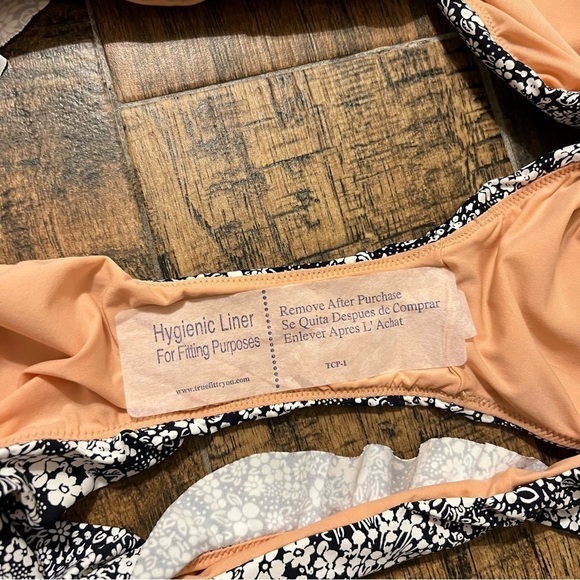 Nwt J Crew French Terry Ruffle Bikini Bottoms in Valley Floral, Size 2X - Picture 12 of 16